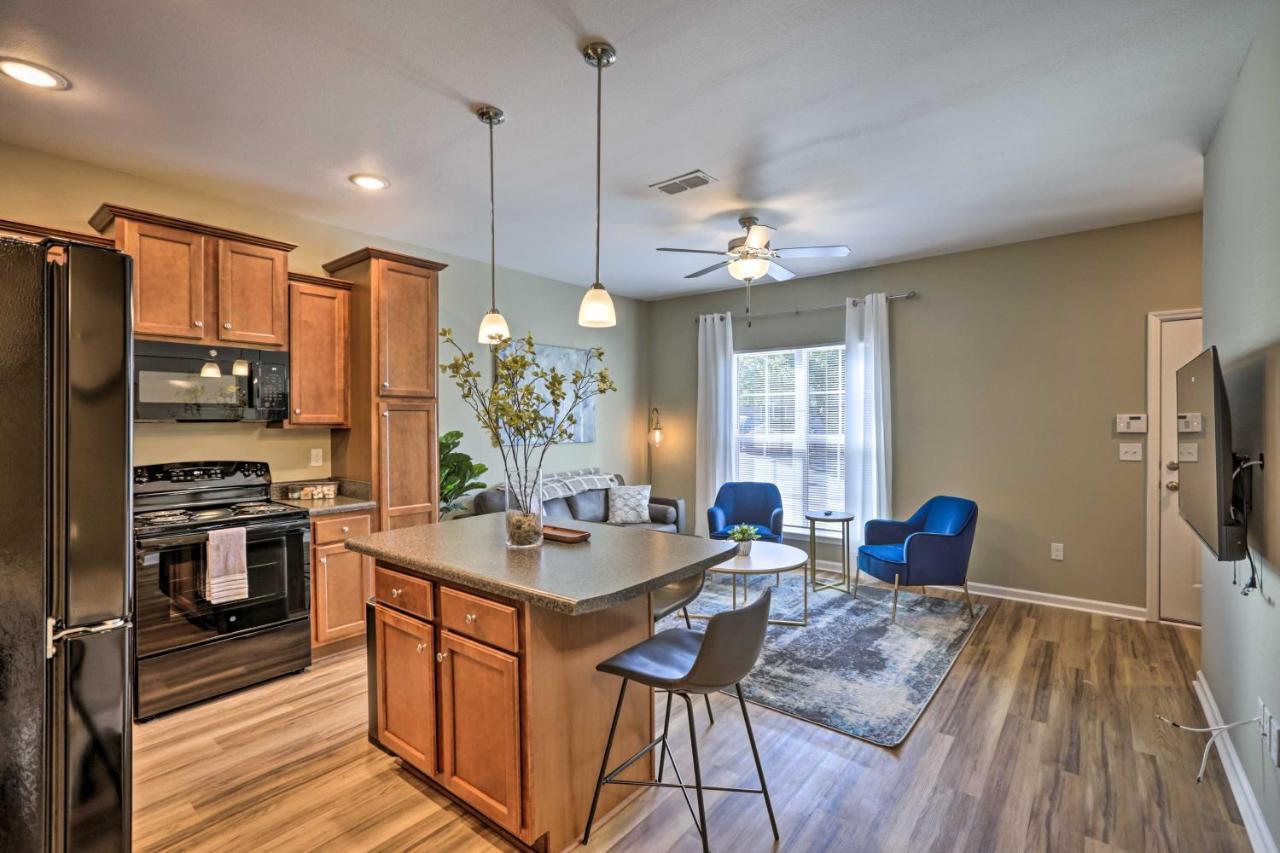 Ideally Located And Elegant Condo With Balcony! Tallahassee Eksteriør billede